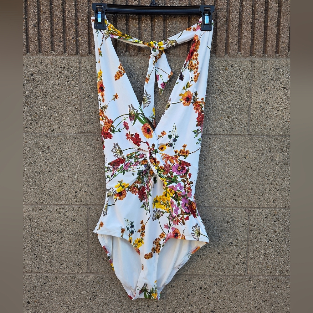 Anthropologie White Floral One-Piece Swimsuit-Size M NEW!